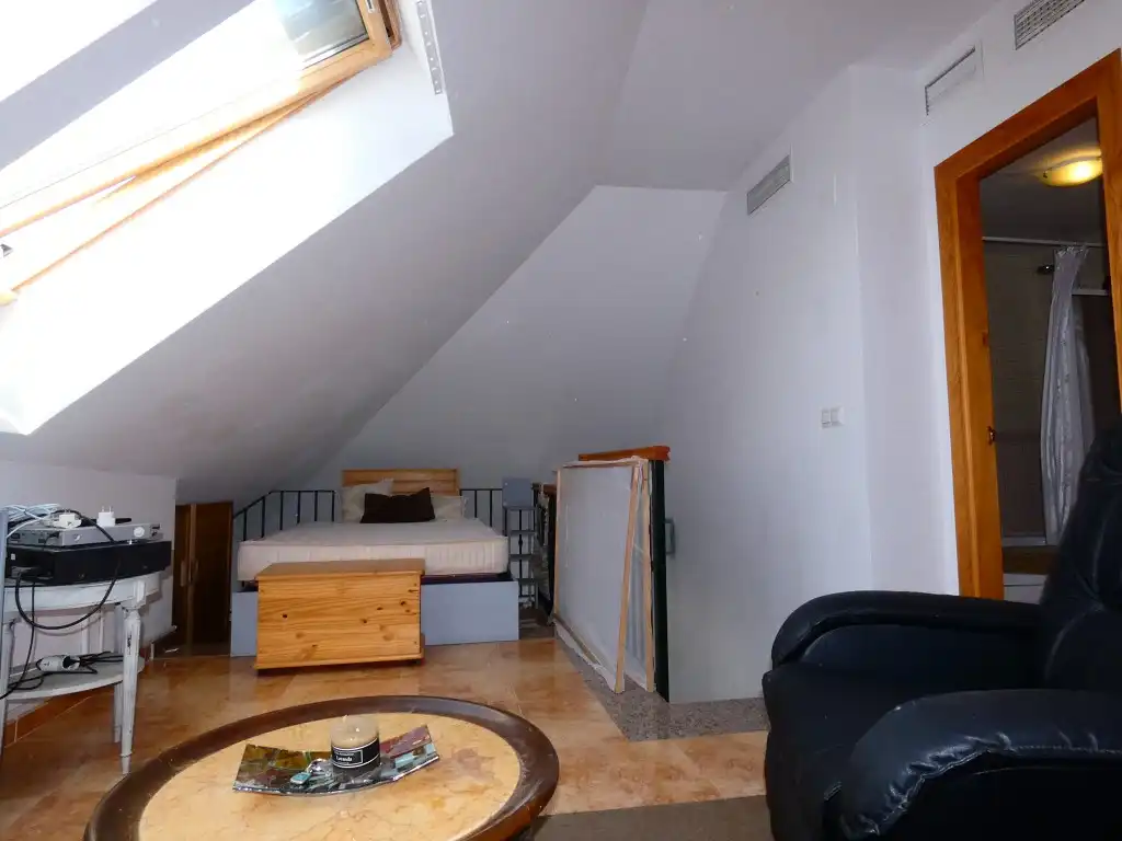 Bedroom of Attic for sale in Vélez-Málaga  with Air Conditioner, Furnished and Balcony