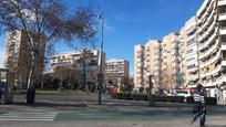 Vista exterior de Casa o xalet en venda en  Sevilla Capital