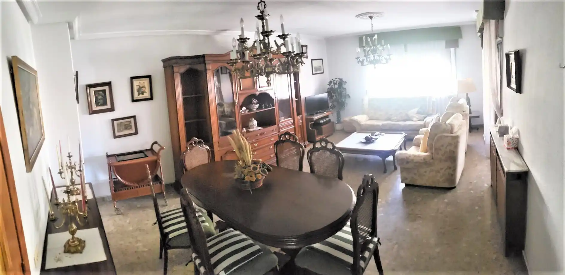 Comedor de Piso de alquiler en Cáceres con Calefacción, Terraza y Amueblado