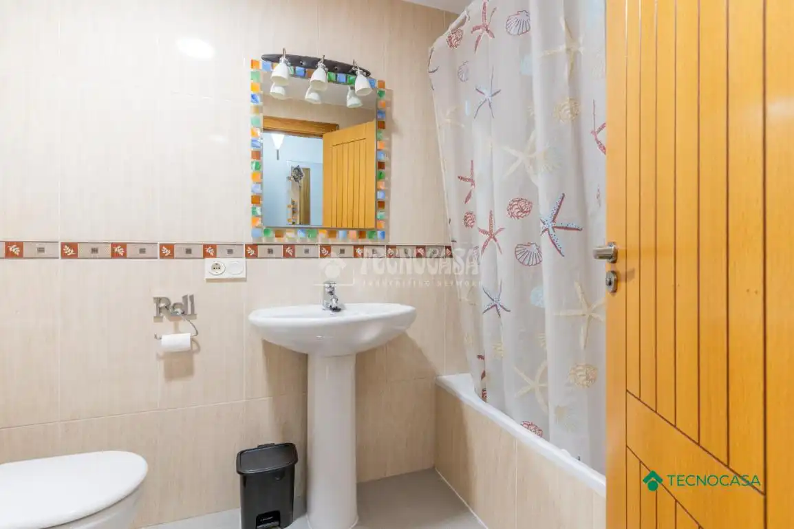 Bathroom of Flat for sale in Roquetas de Mar