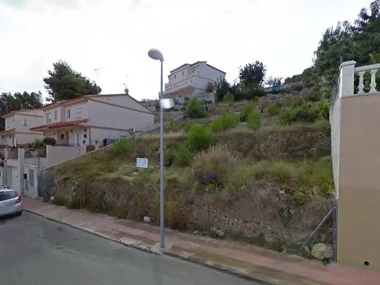 Residential land for sale in Carrer Joan Maragall 28, imagen 4