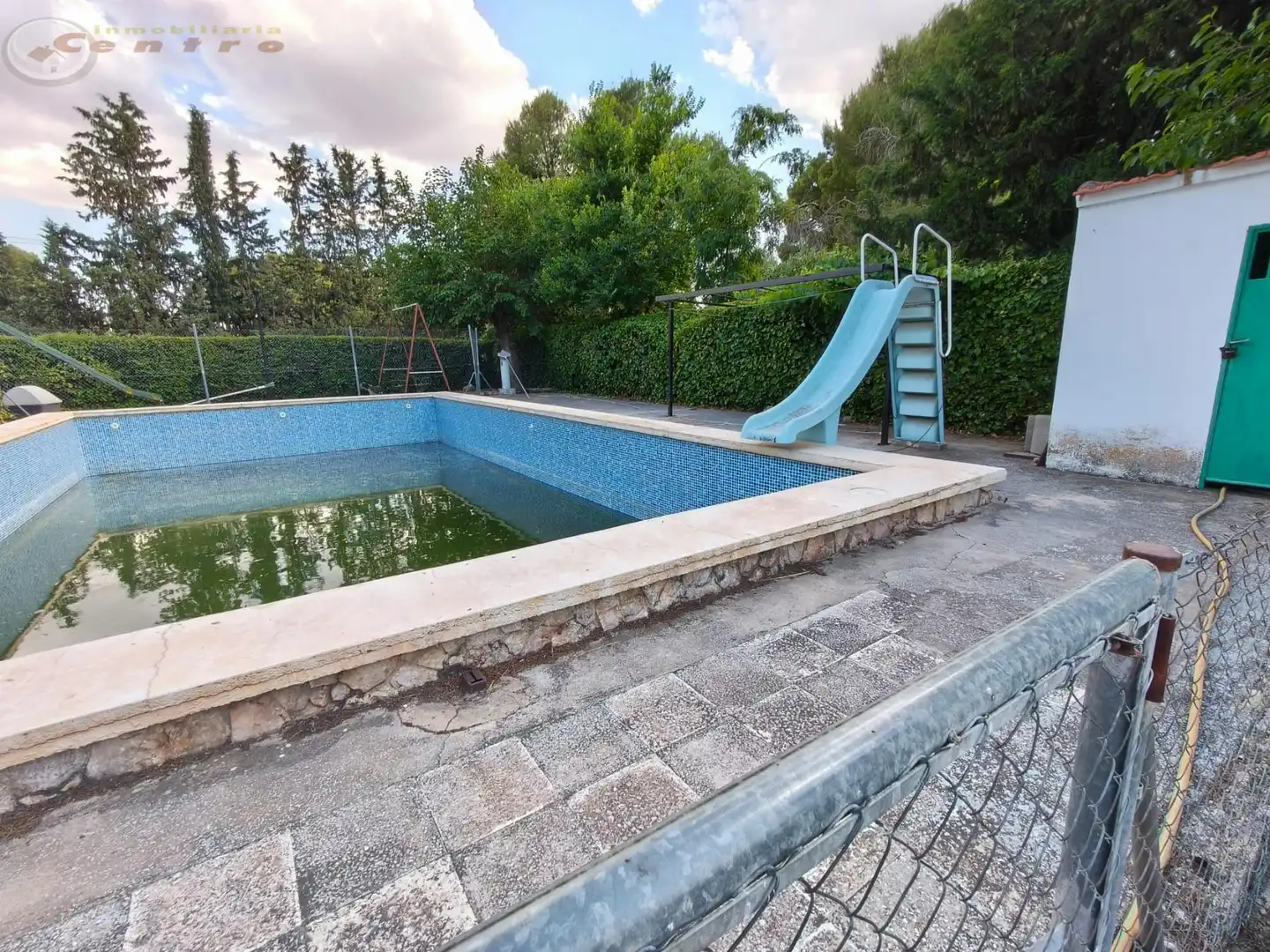 Swimming pool of Houses for sale in Albacete  with Air Conditioner, Heating and Terrace