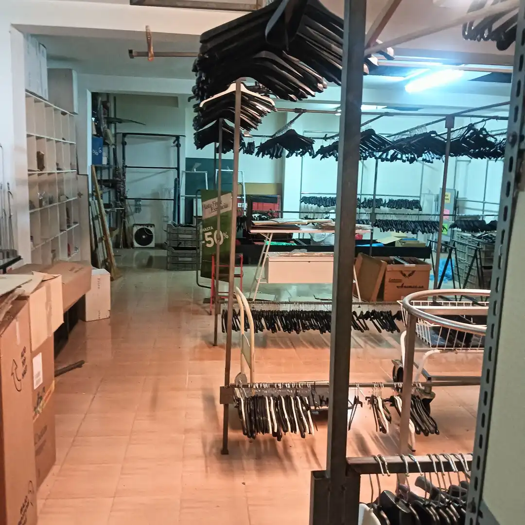 Gewerbefläche zum Verkauf in Carrer del Pare Marchena, imagen 4