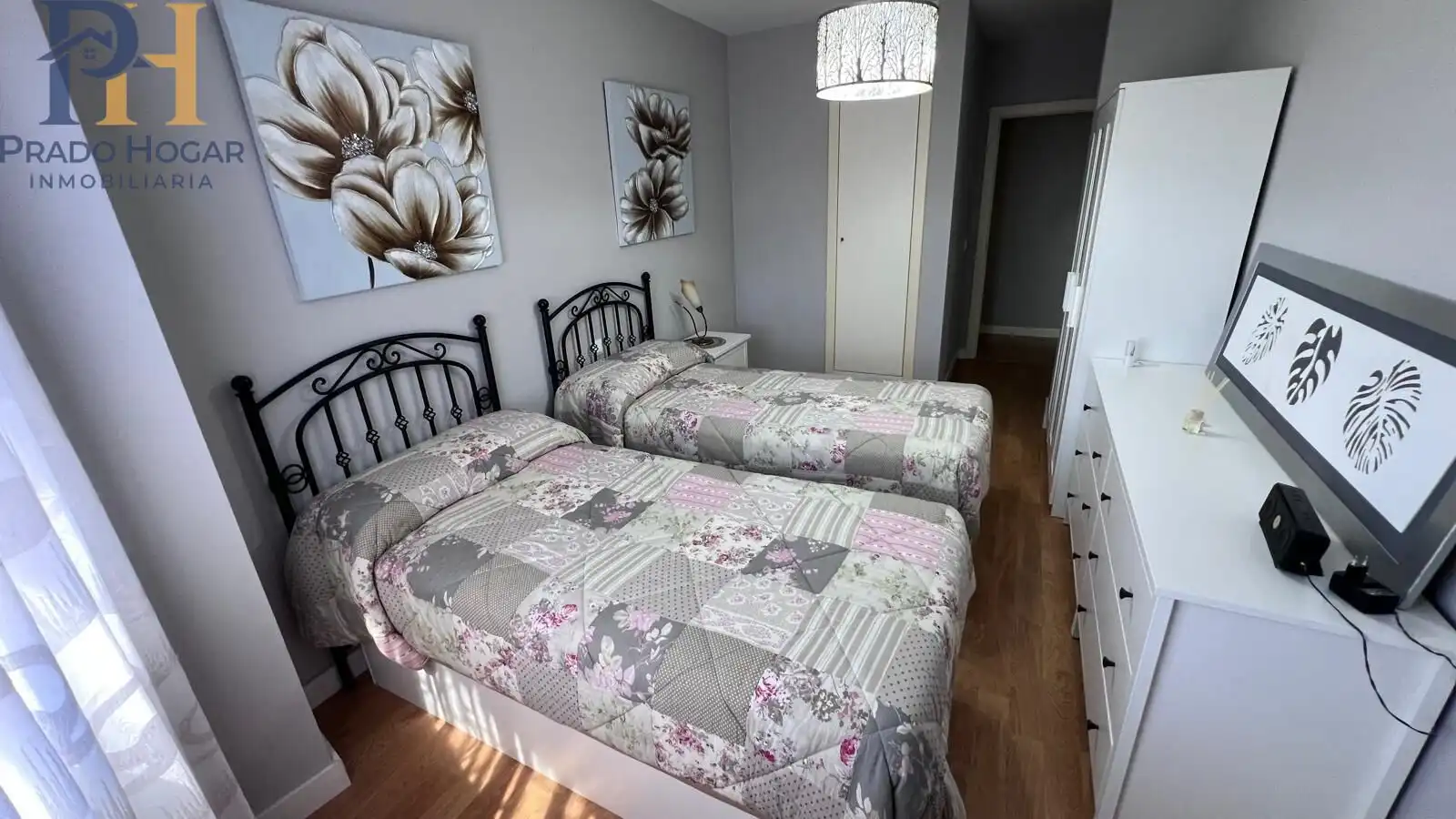 Habitación de Piso en venta en Cebolla con Aire acondicionado, Calefacción y Terraza