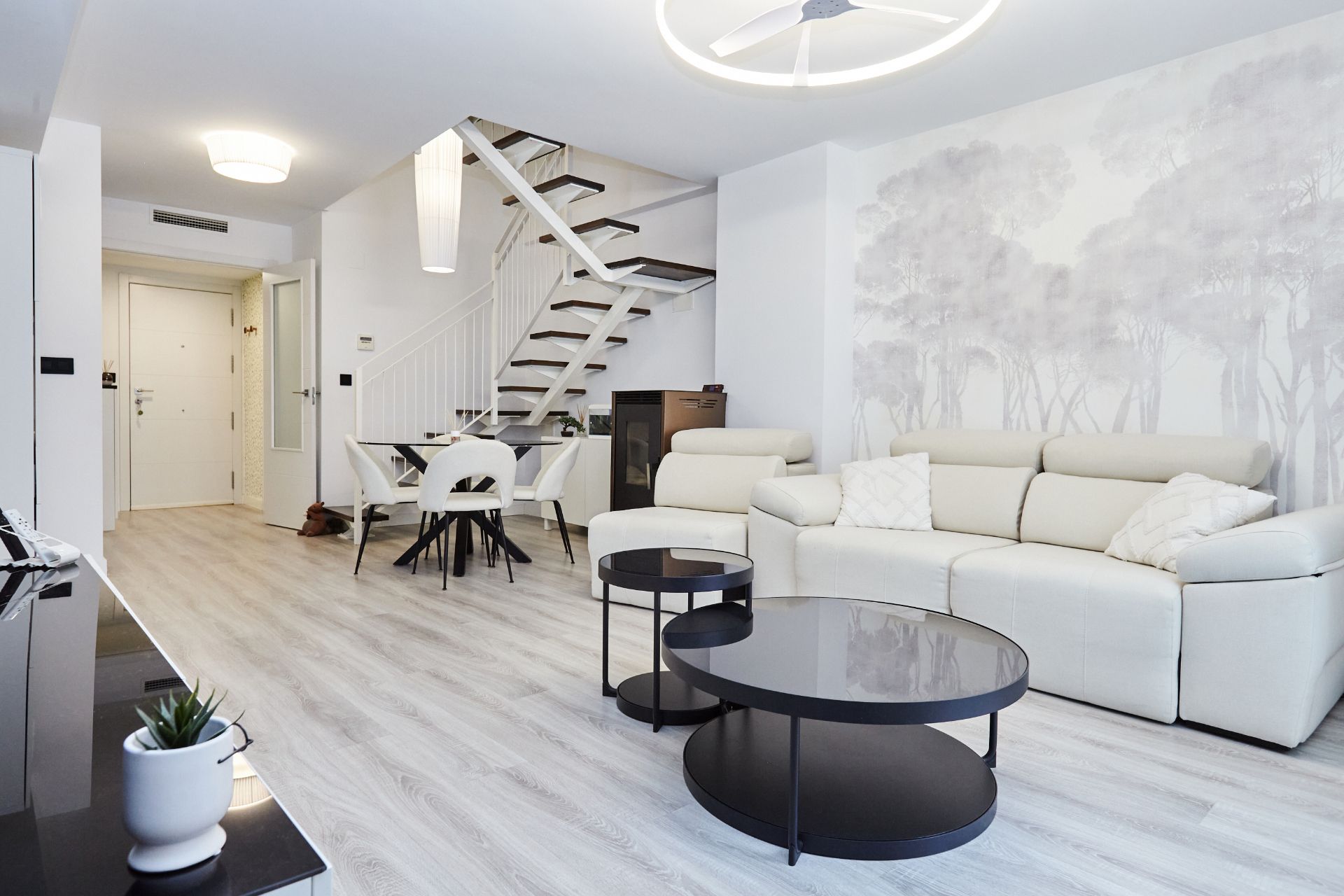 Sala de estar de Dúplex en venta en  Jaén Capital con Aire acondicionado, Calefacción y Parquet