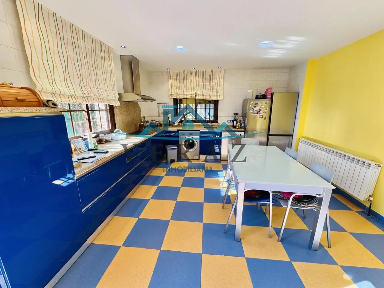Cocina de Casa o chalet en venta en La Pueblanueva con Aire acondicionado, Calefacción y Jardín privado
