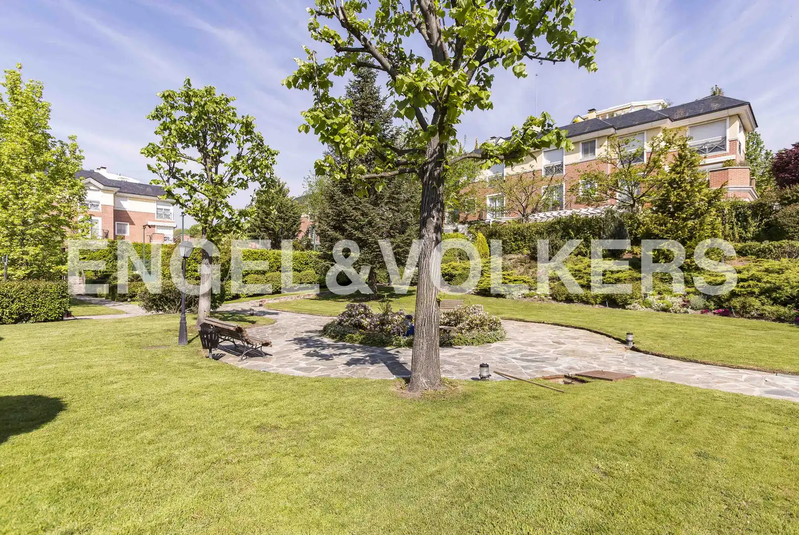 Jardí de Pis de lloguer en Madrid amb Aire condicionat, Calefacció i Terrassa