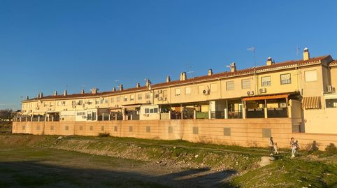 Foto 2 de Casa adosada en venta en Encantado, Ogíjares, Granada
