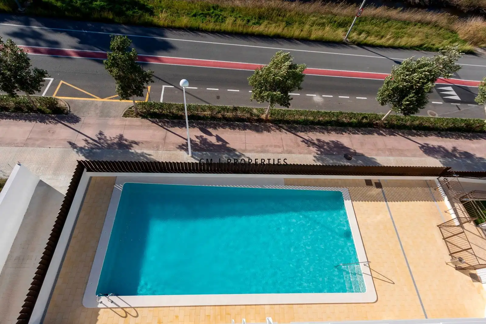 Swimming pool of Attic for rent in Sagunto / Sagunt  with Air Conditioner, Heating and Parquet flooring