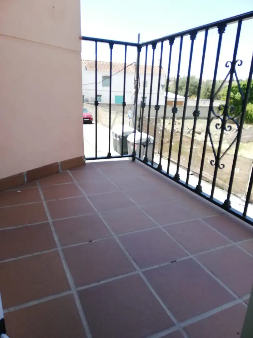Piso con terraza en alquiler en Ogíjares