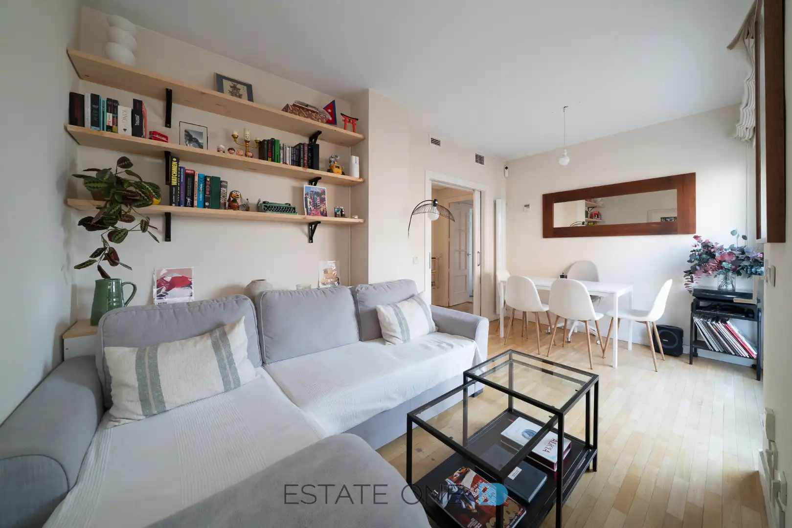 Wohnzimmer von Dachboden zum Verkauf in Madrid mit Klimaanlage, Heizung und Terrasse