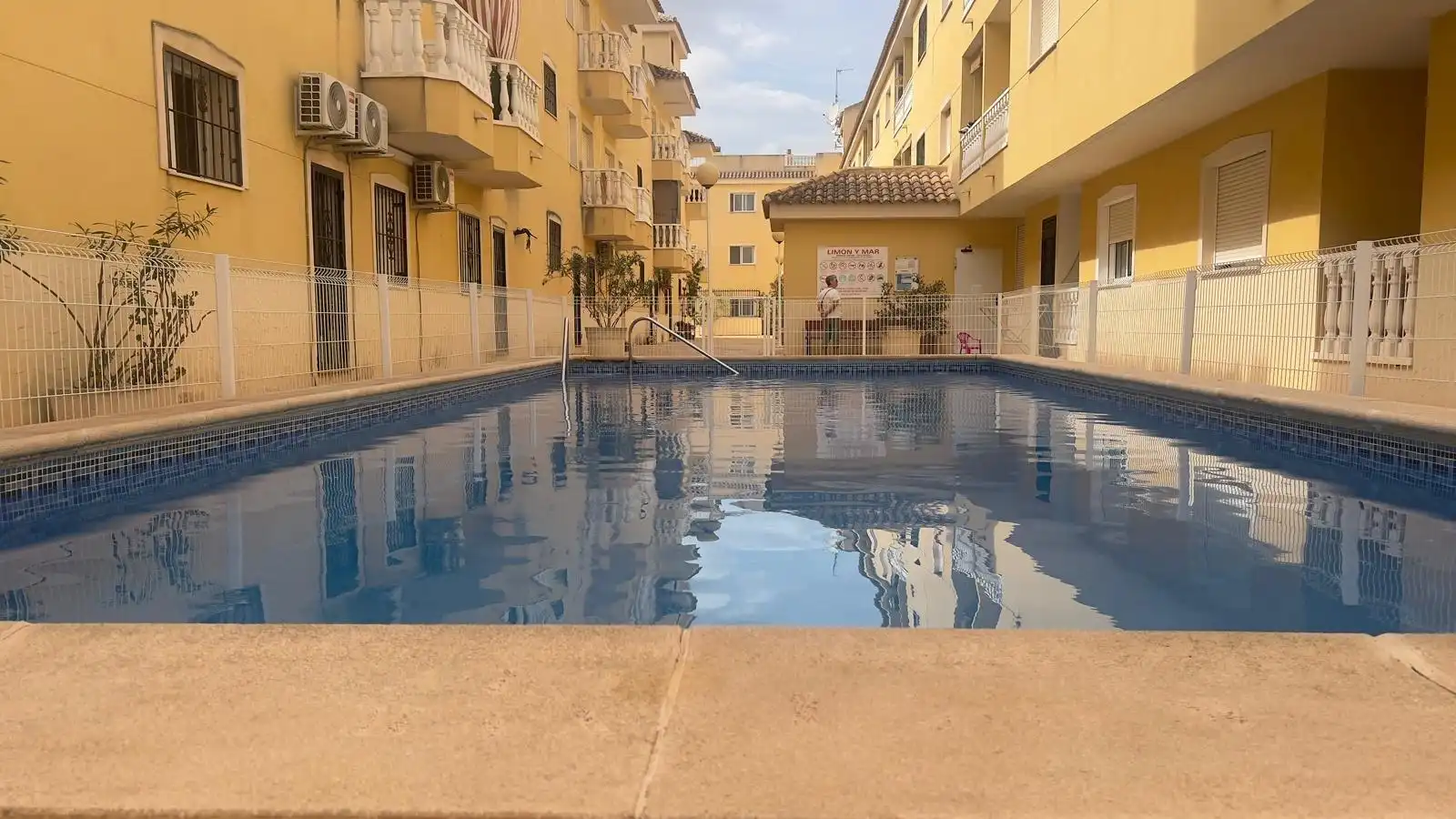 Piscina de Apartament en venda en Formentera del Segura