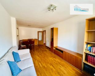 Living room of Flat for sale in  Pamplona / Iruña  with Terrace and Balcony