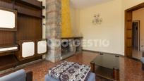 Sala d'estar de Casa o xalet en venda en Manlleu amb Terrassa i Balcó