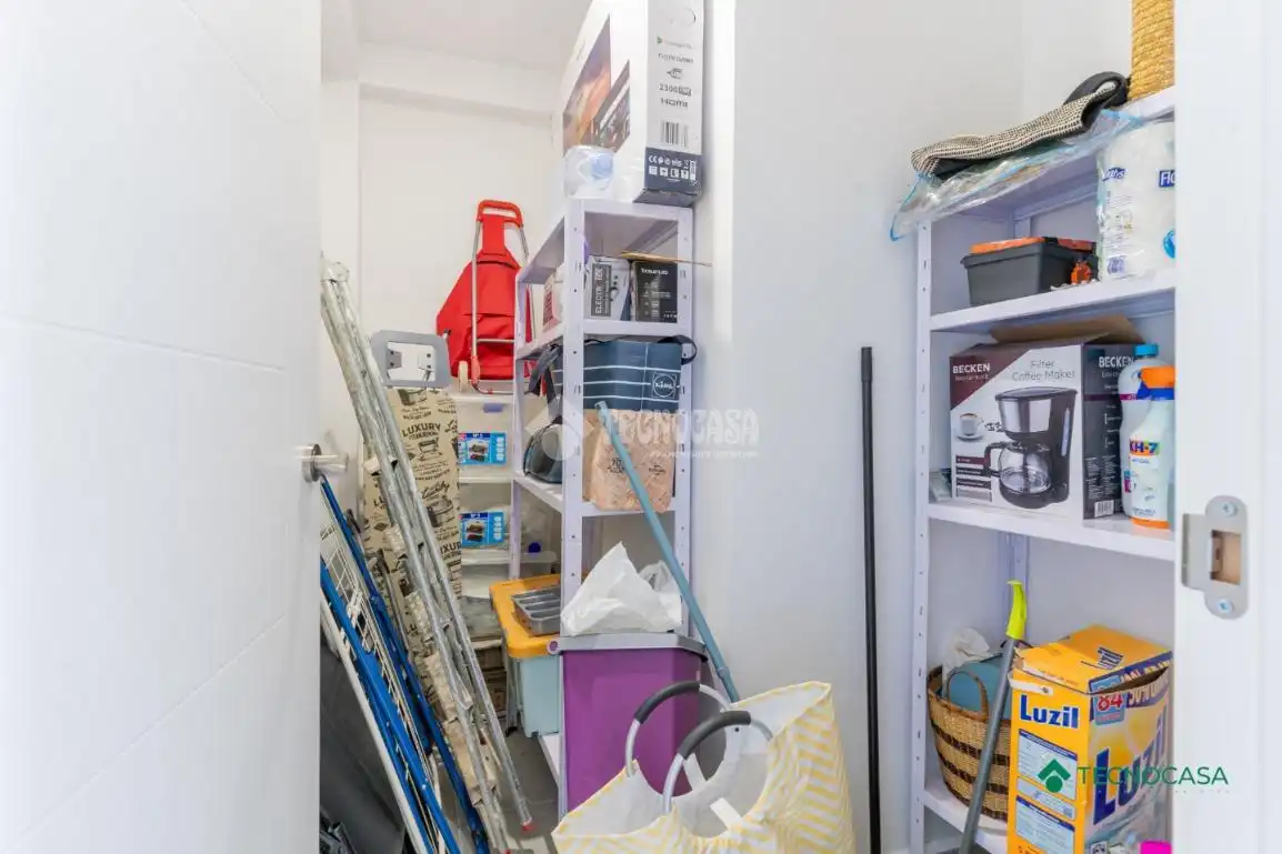Piso en venta en Roquetas de Mar con Aire acondicionado y Terraza