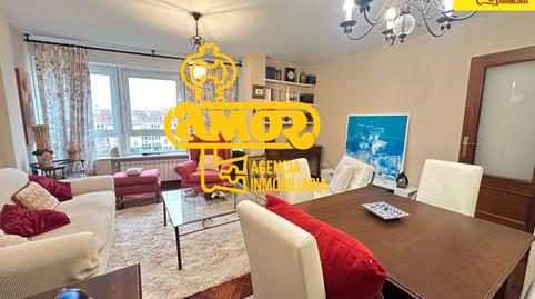 Photo 5 of Flat to rent in Praza Chavián, Bertamirans, Ames