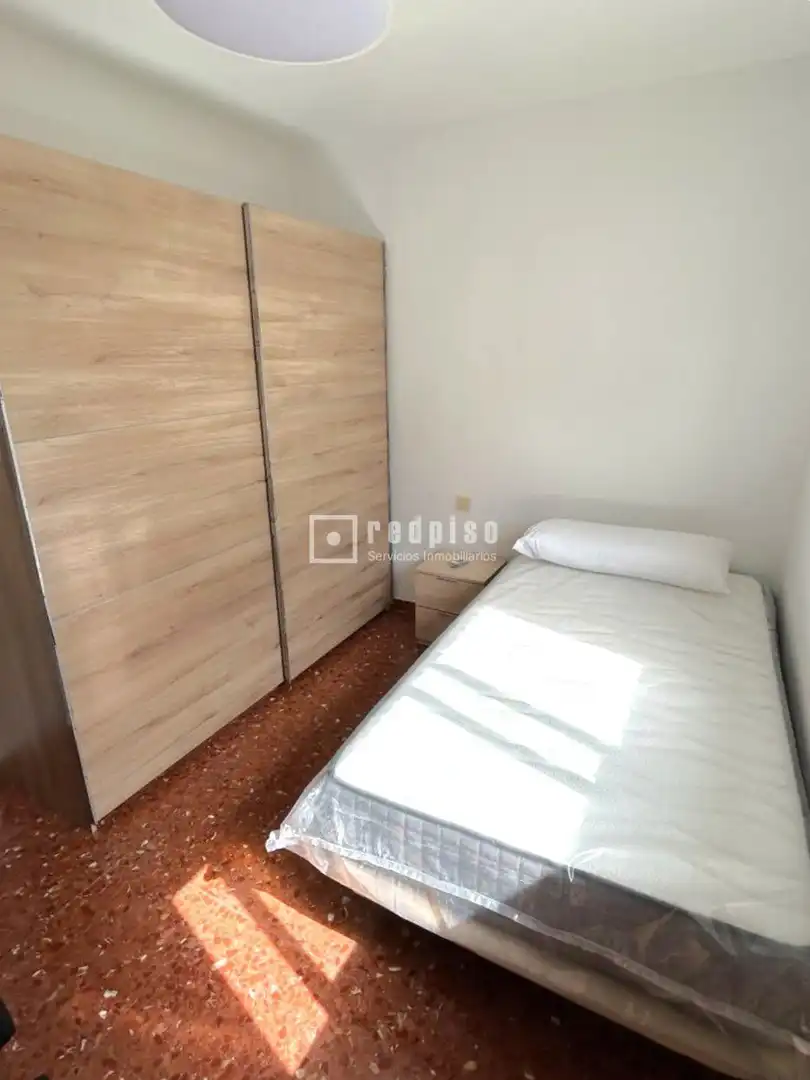 Flat for rent in El Molinillo - Capuchinos