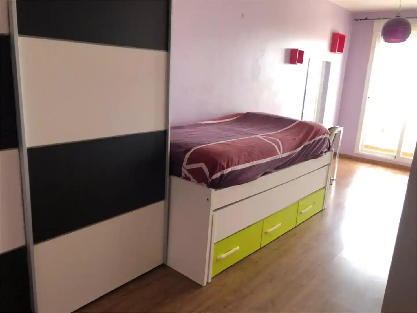 Dormitori de Àtic de lloguer en Alginet amb Aire condicionat, Parquet i Moblat