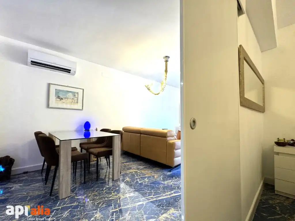 Sala d'estar de Apartament en venda en Lloret de Mar amb Aire condicionat, Calefacció i Forn