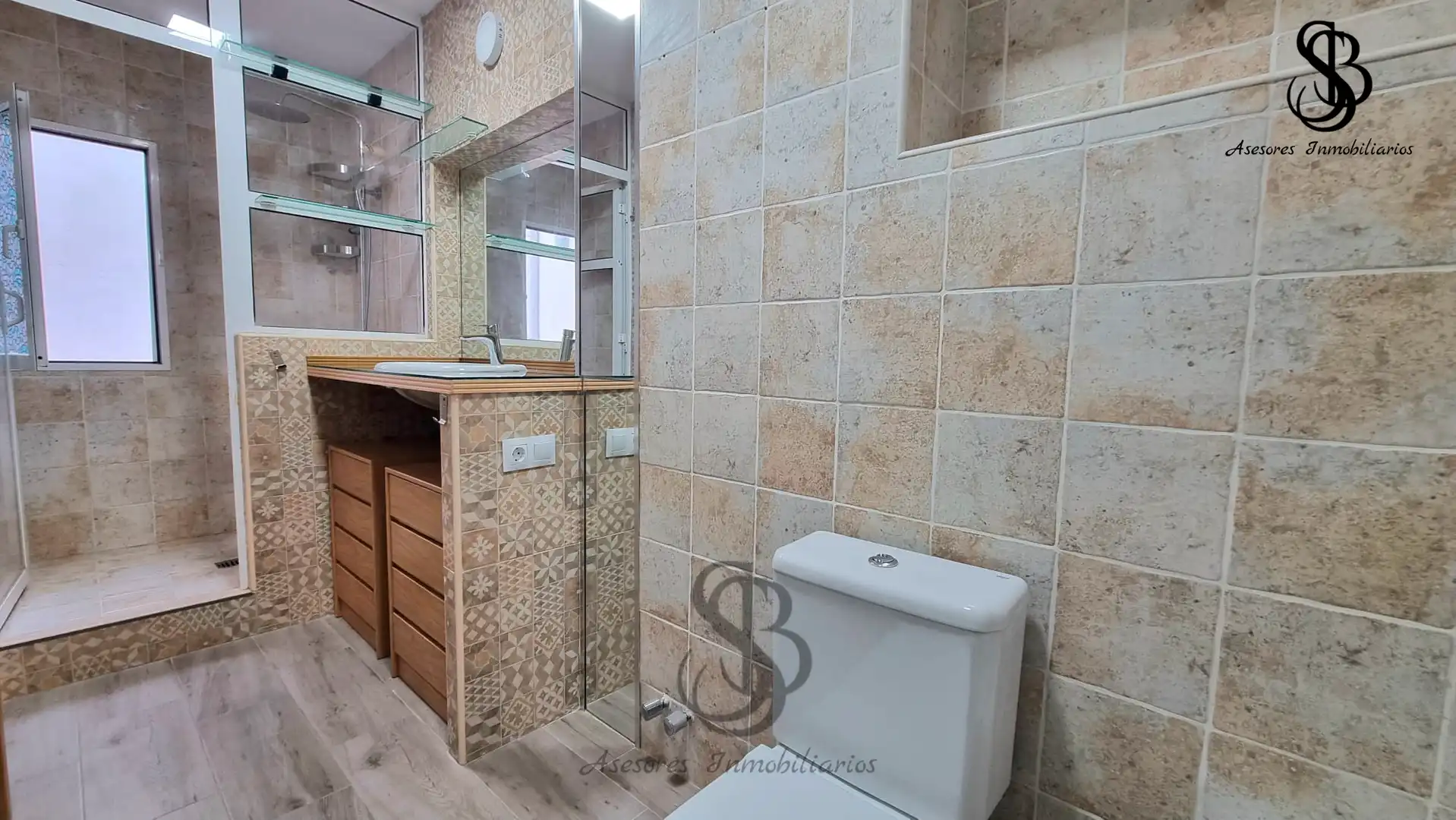 Baño de Casa adosada en venta en Sant Joan d'Alacant con Aire acondicionado, Calefacción y Parquet