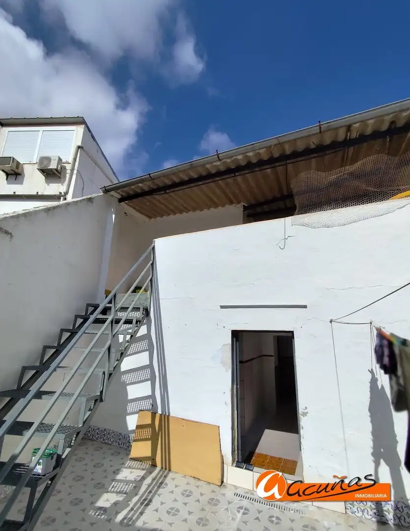 Casa adosada en venta en Alameda