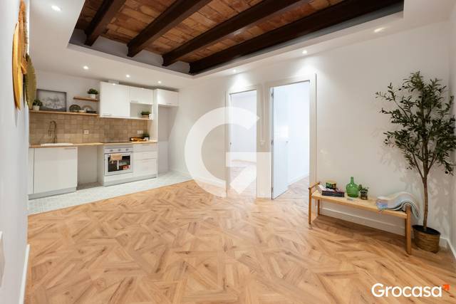 Piso en Venta en CL MONT DEL en Collblanc