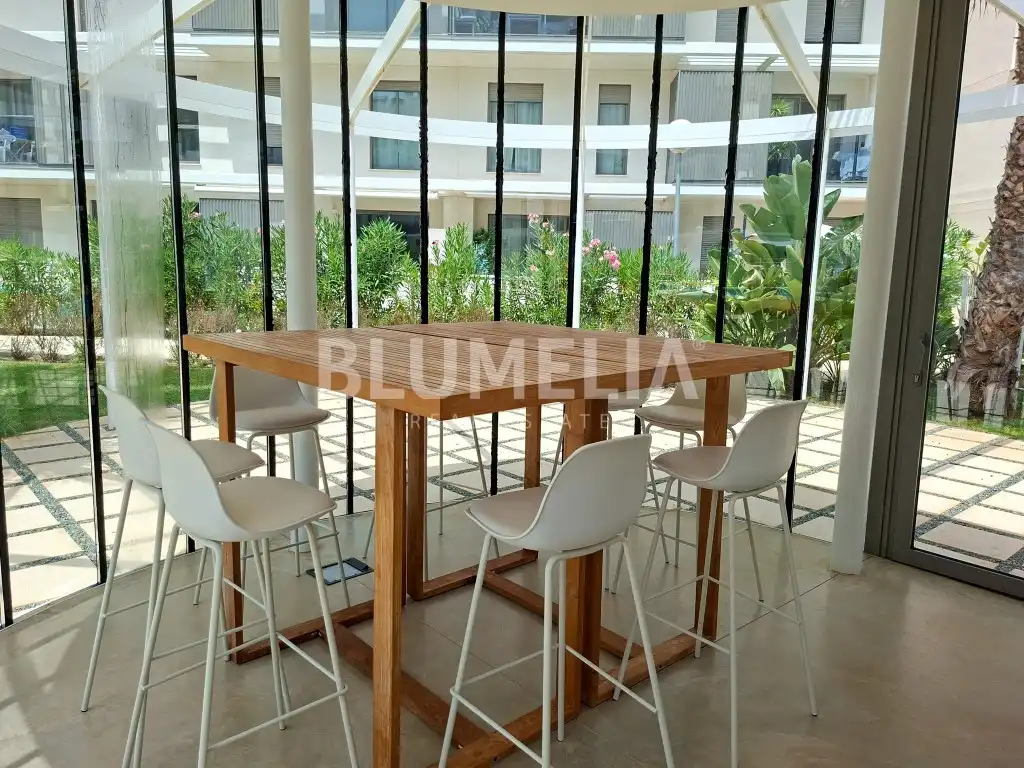 Terrassa de Apartament en venda en Dénia amb Aire condicionat, Calefacció i Jardí privat