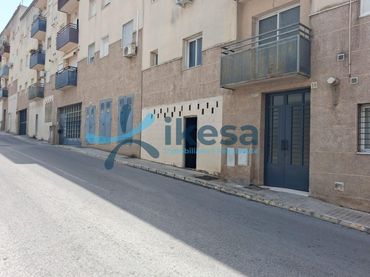 Local commercial à vendre à Lebrija
