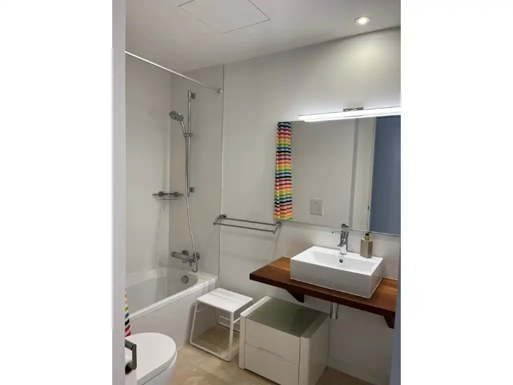 Baño de Apartamento de alquiler en Calvià con Aire acondicionado, Jardín privado y Terraza