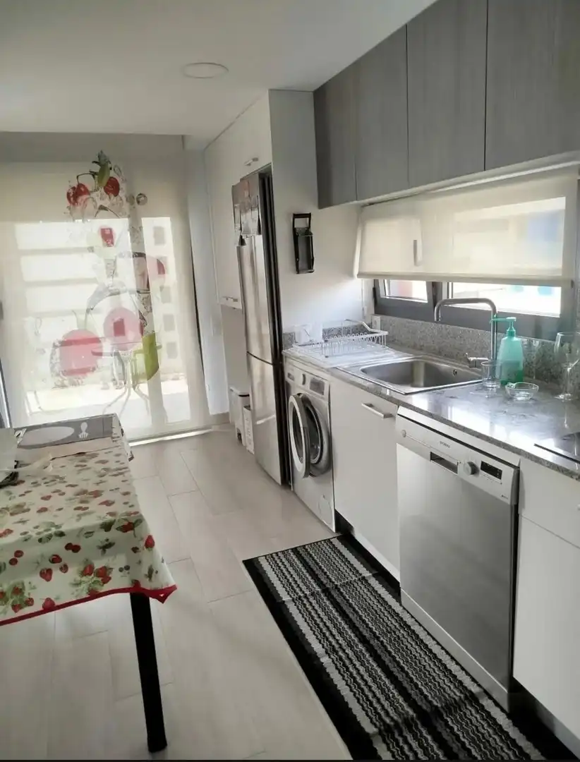 Cocina de Apartamento en venta en Vinaròs con Aire acondicionado, Calefacción y Jardín privado