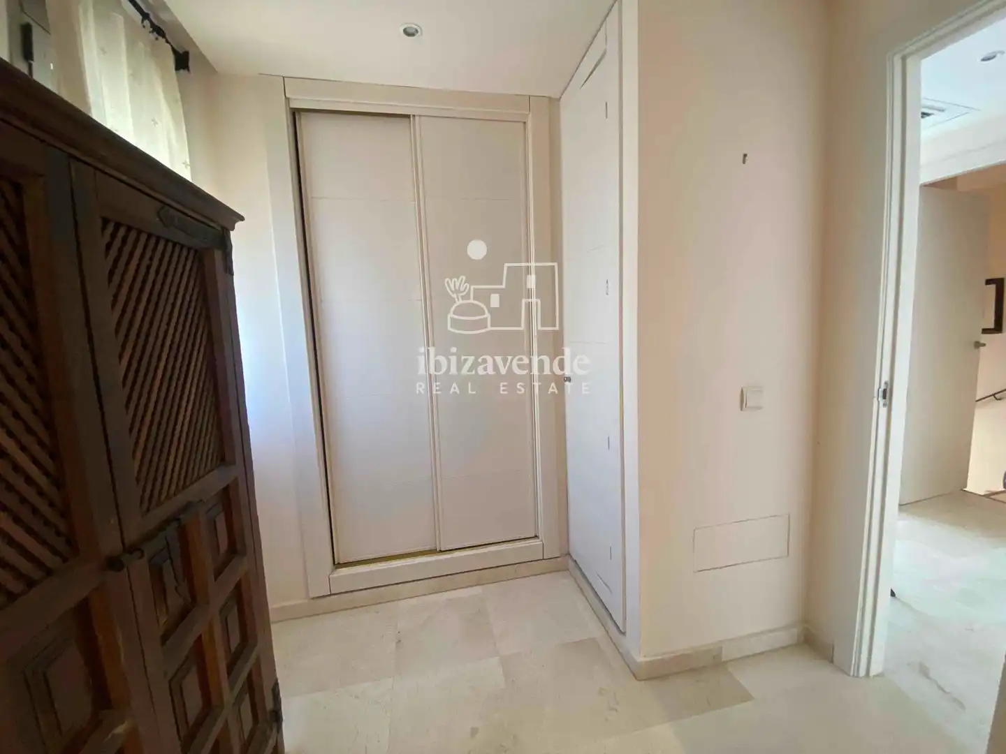 Habitación de Dúplex de alquiler en Sant Antoni de Portmany con Aire acondicionado, Jardín privado y Terraza