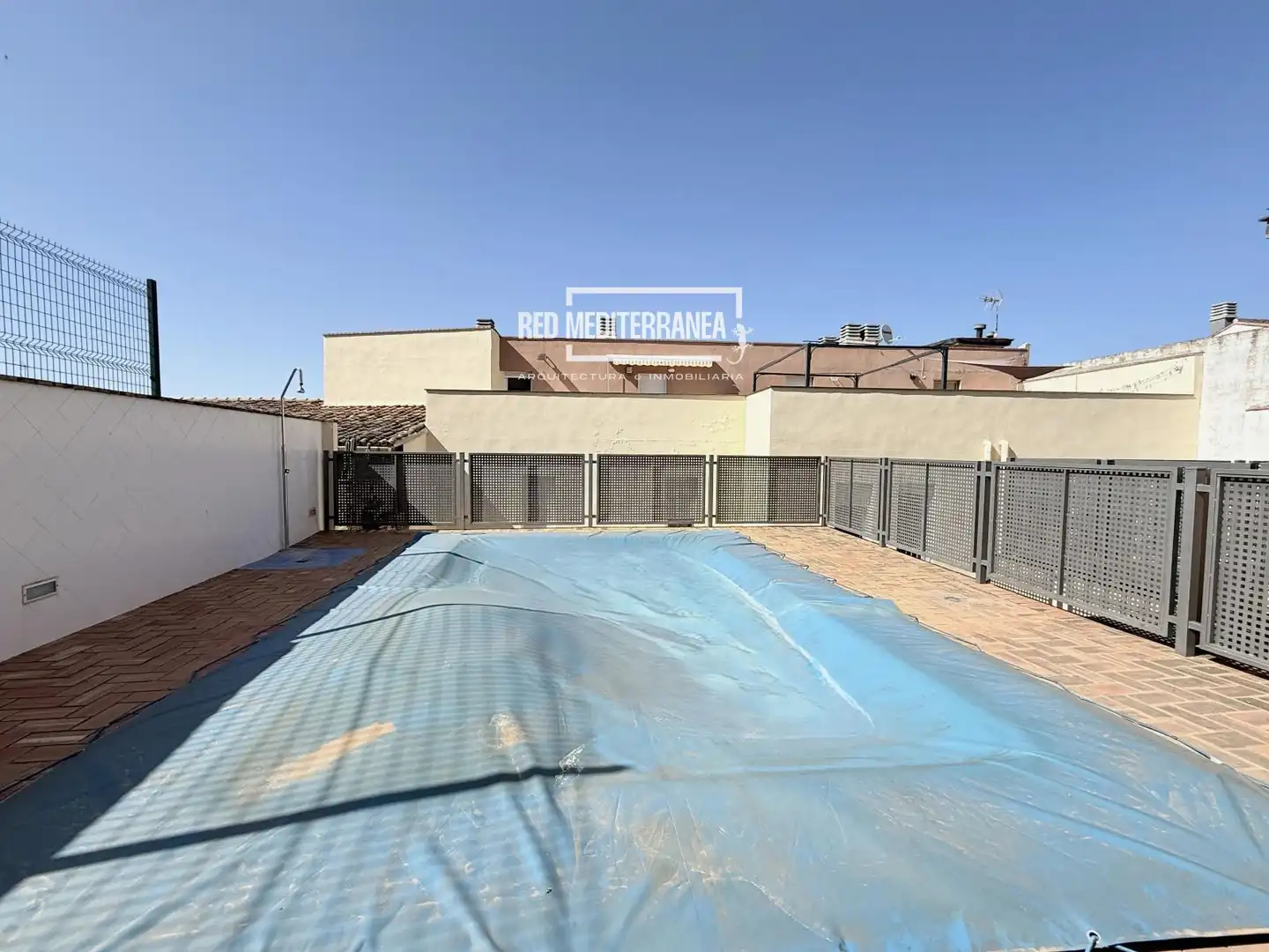 Piscina de Casa adosada en venda en Castelló de Rugat amb Piscina, Balcó i Piscina comunitària