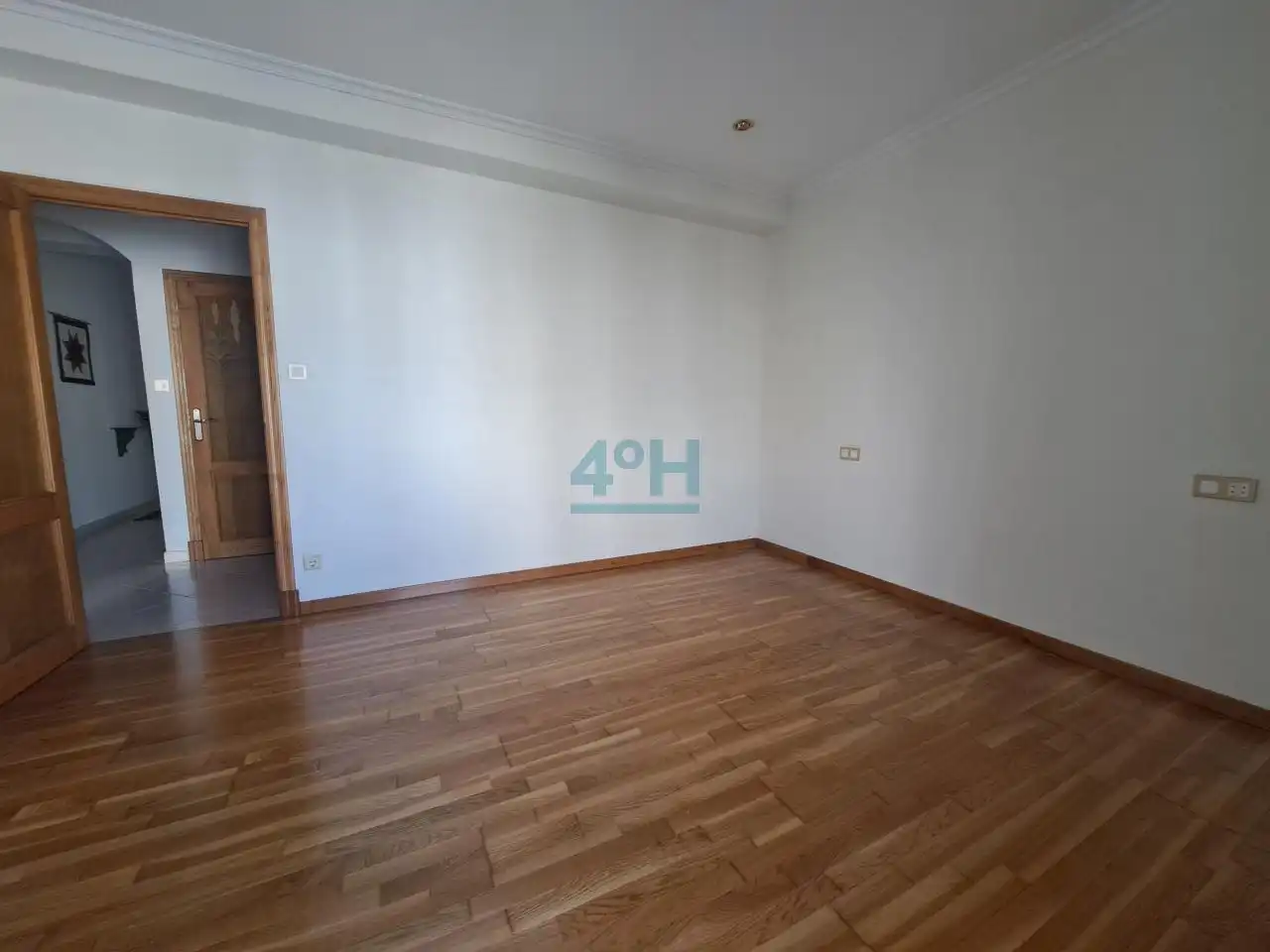 Bedroom of Flat for sale in Ourense Capital   with Heating, Storage room and Furnished