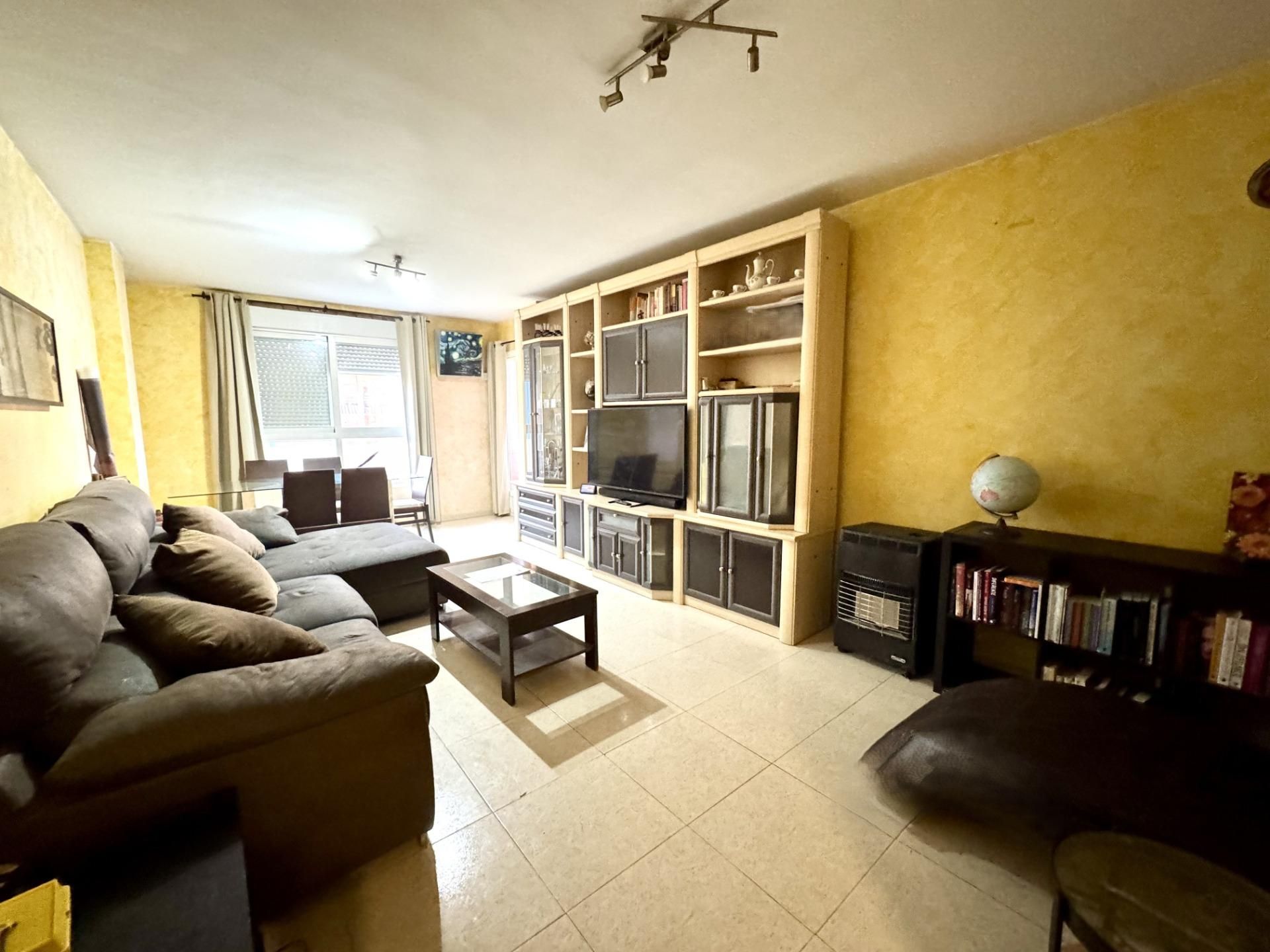 Sala d'estar de Pis en venda en Villajoyosa / La Vila Joiosa amb Aire condicionat, Terrassa i Balcó