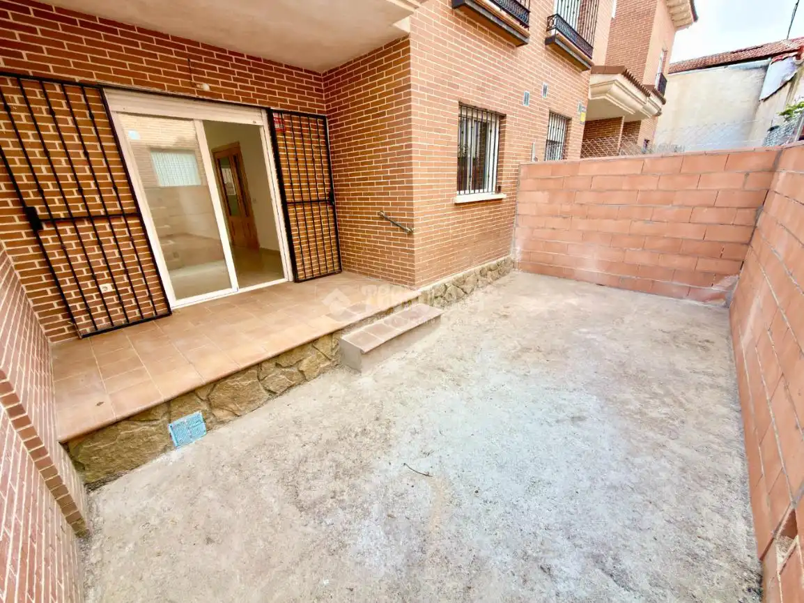 Terraza de Casa adosada en venta en Valdeaveruelo con Aire acondicionado, Calefacción y Balcón