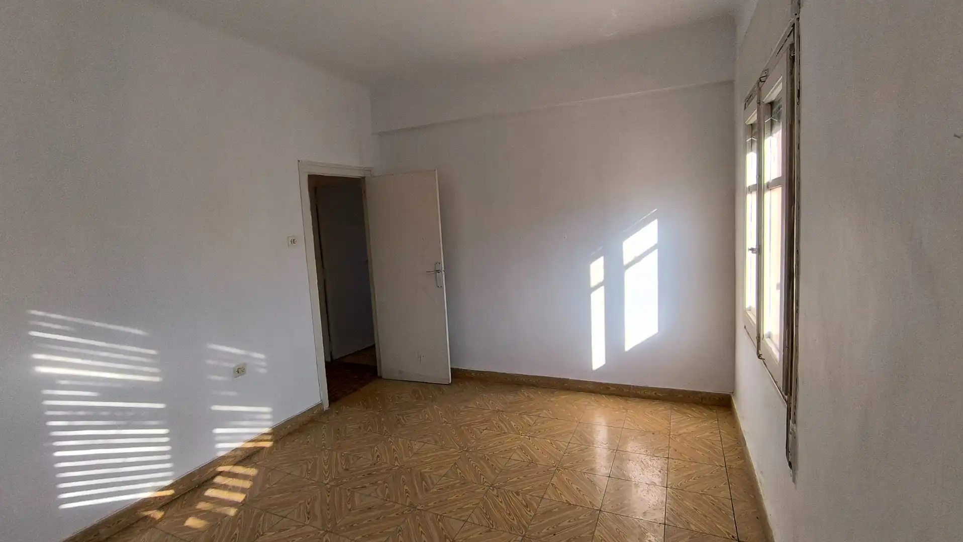 Habitación de Casa o chalet en venta en Alpartir con Jardín privado, Terraza y Amueblado