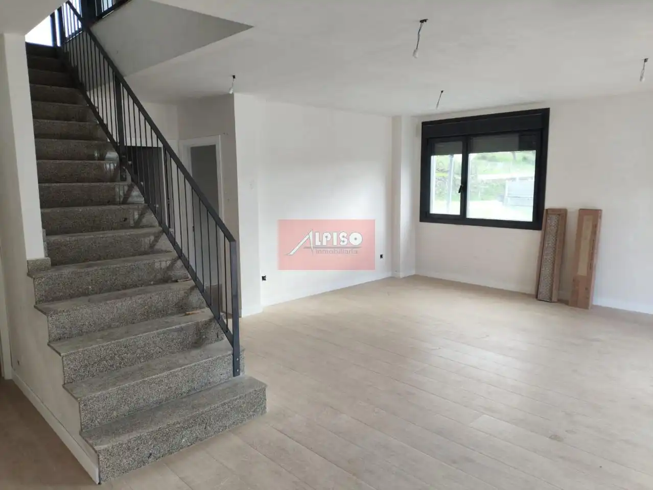 Houses for sale in Ourense Capital   with Heating, Private garden and Terrace