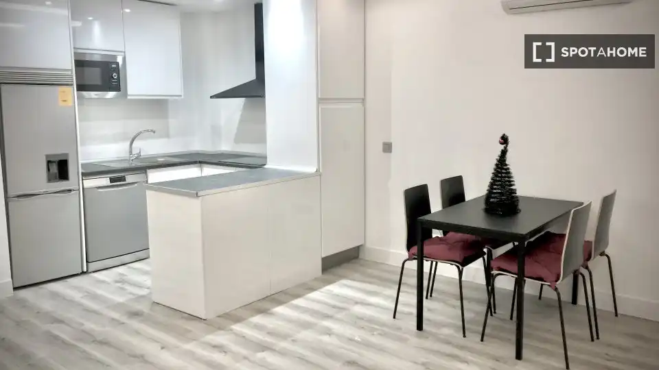 Piso en alquiler en Fuencarral - El Pardo, imagen 8