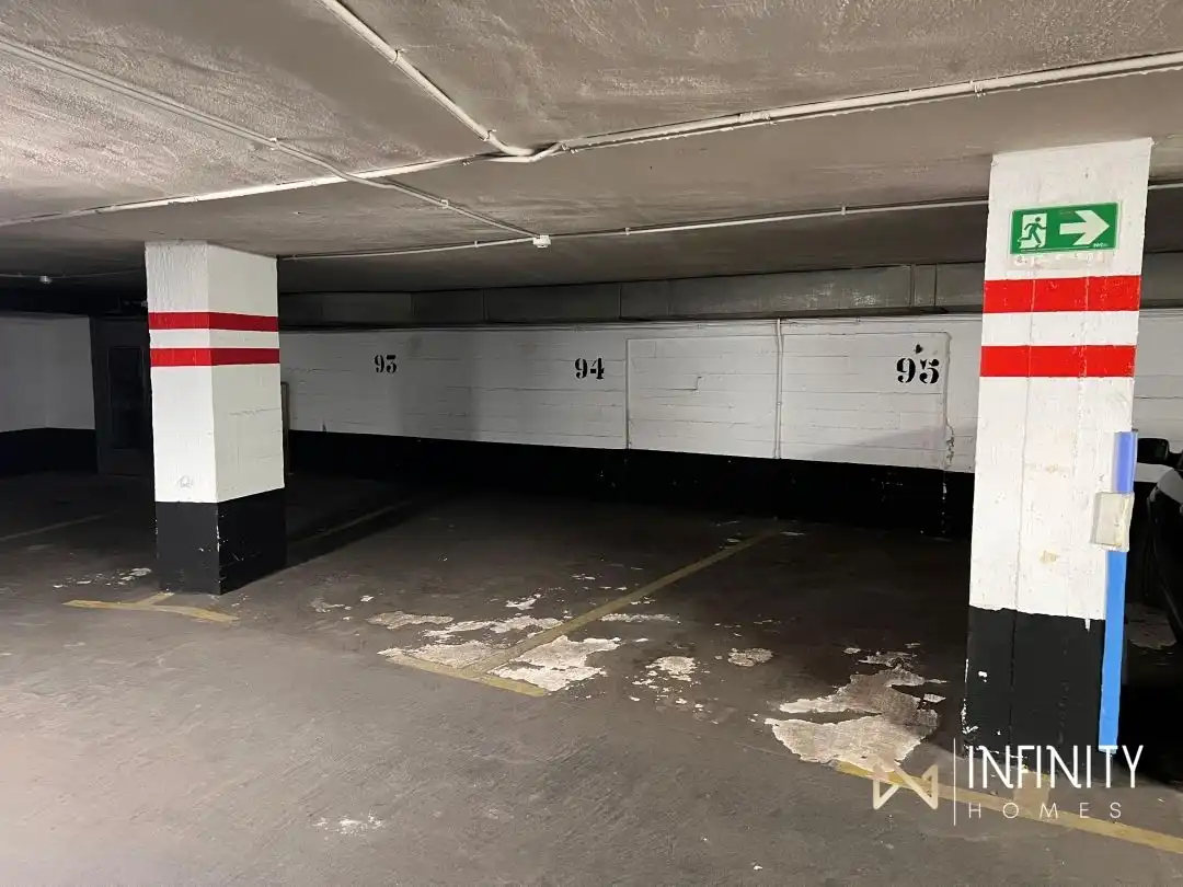 Parking of Garage for sale in Bilbao 