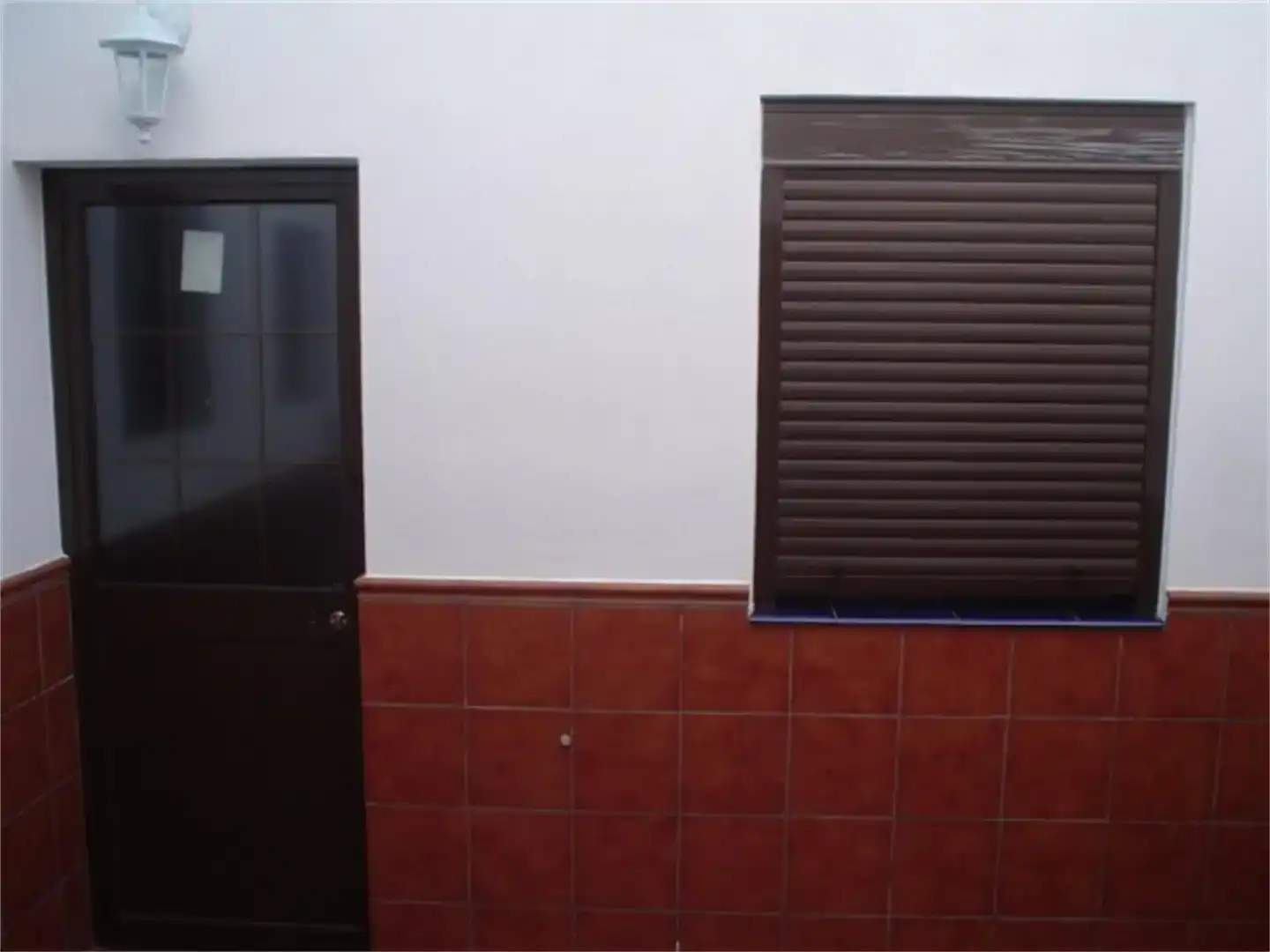 Terrasse von Wohnungen zur Miete in Guadalcanal mit Klimaanlage, Waschmaschine und Mikrowelle
