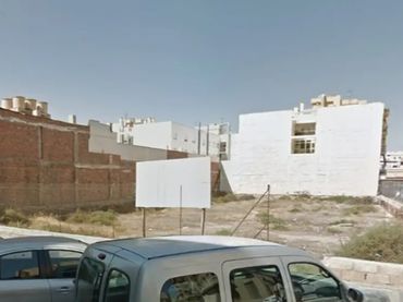 Terreno residenziale in vendita a Calle Ciclista Julián Hernández Zaragoza