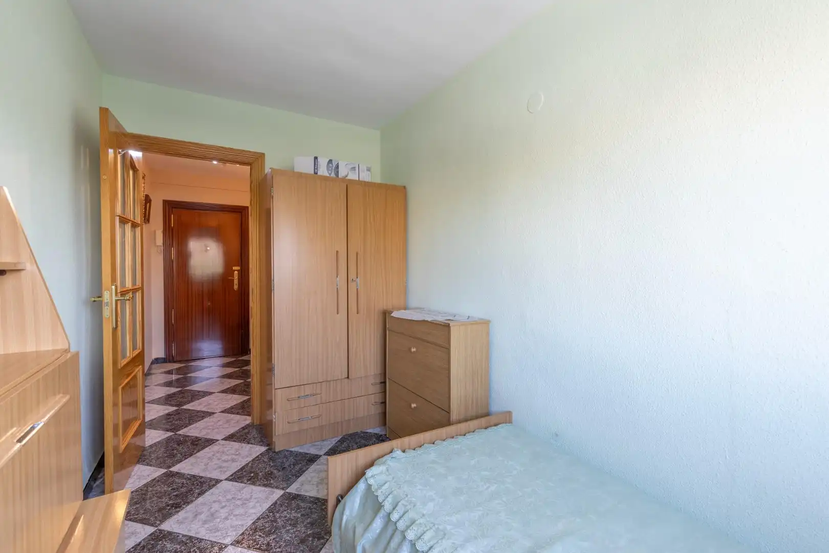 Flat with terrace for sale in Calle Palencia, imagen 13
