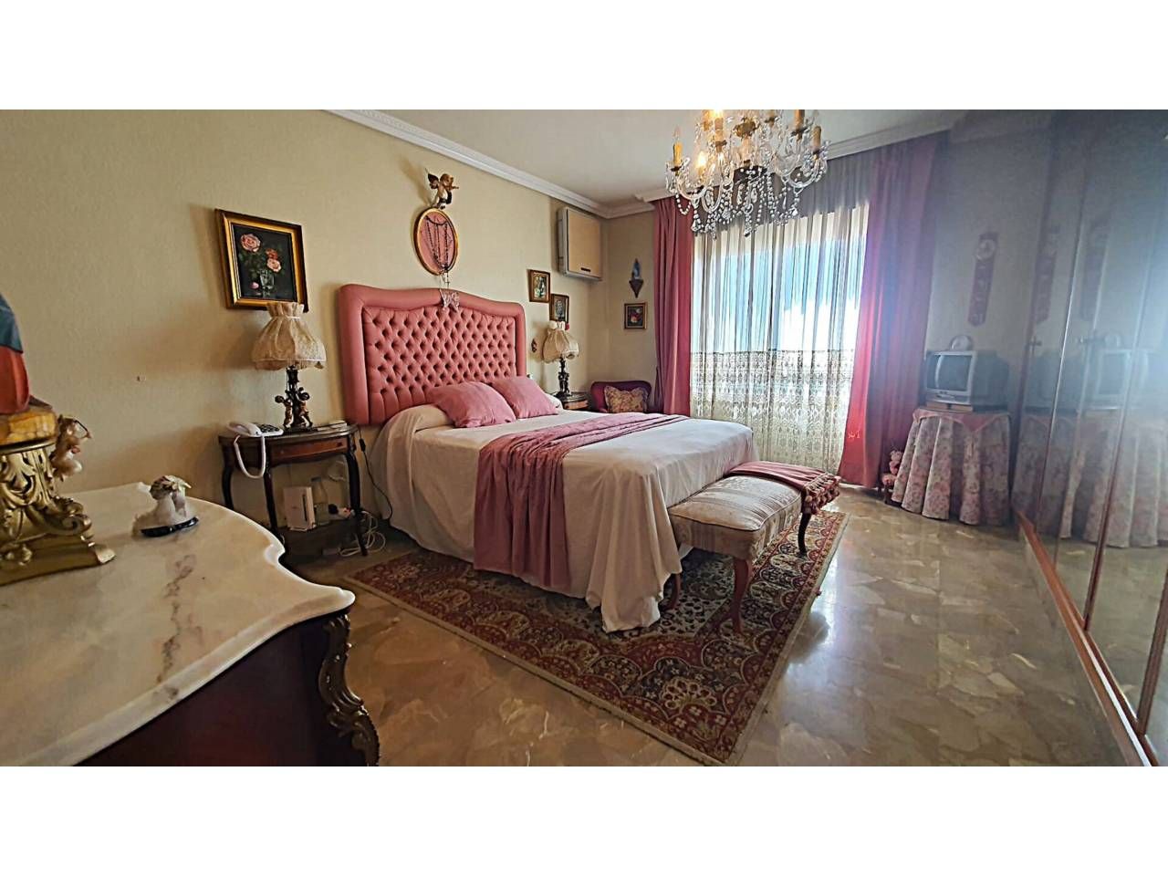 Dormitori de Àtic en venda en  Almería Capital amb Aire condicionat i Terrassa