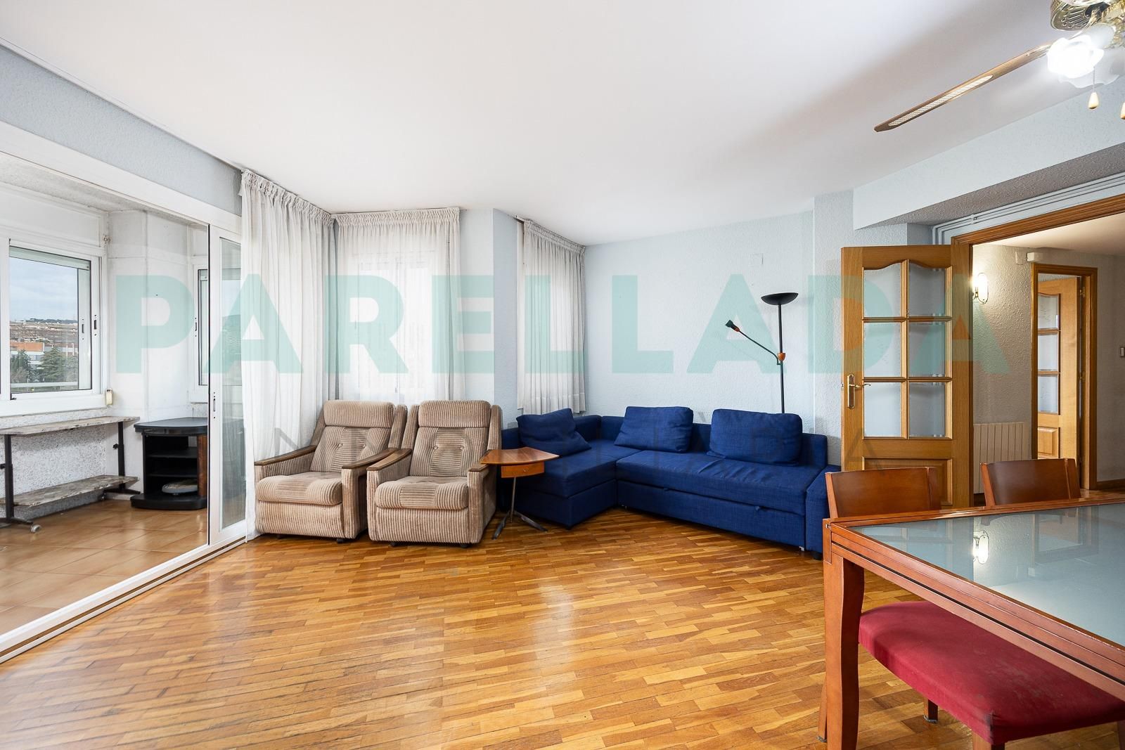 Dormitori de Pis en venda en Badalona amb Aire condicionat i Parquet