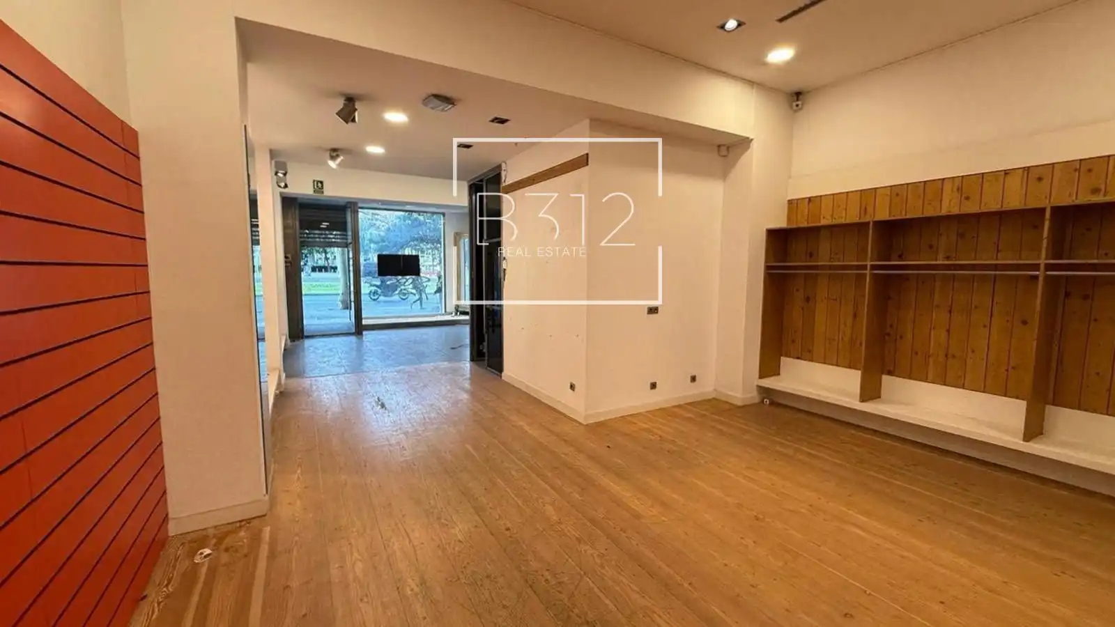 Commercial properties for rent in Barcelona  with Air Conditioner