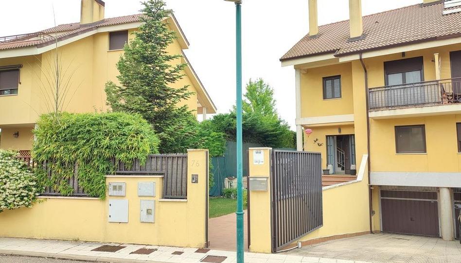 Foto 1 de Casa adosada en venda a El Berrocal, Valladolid