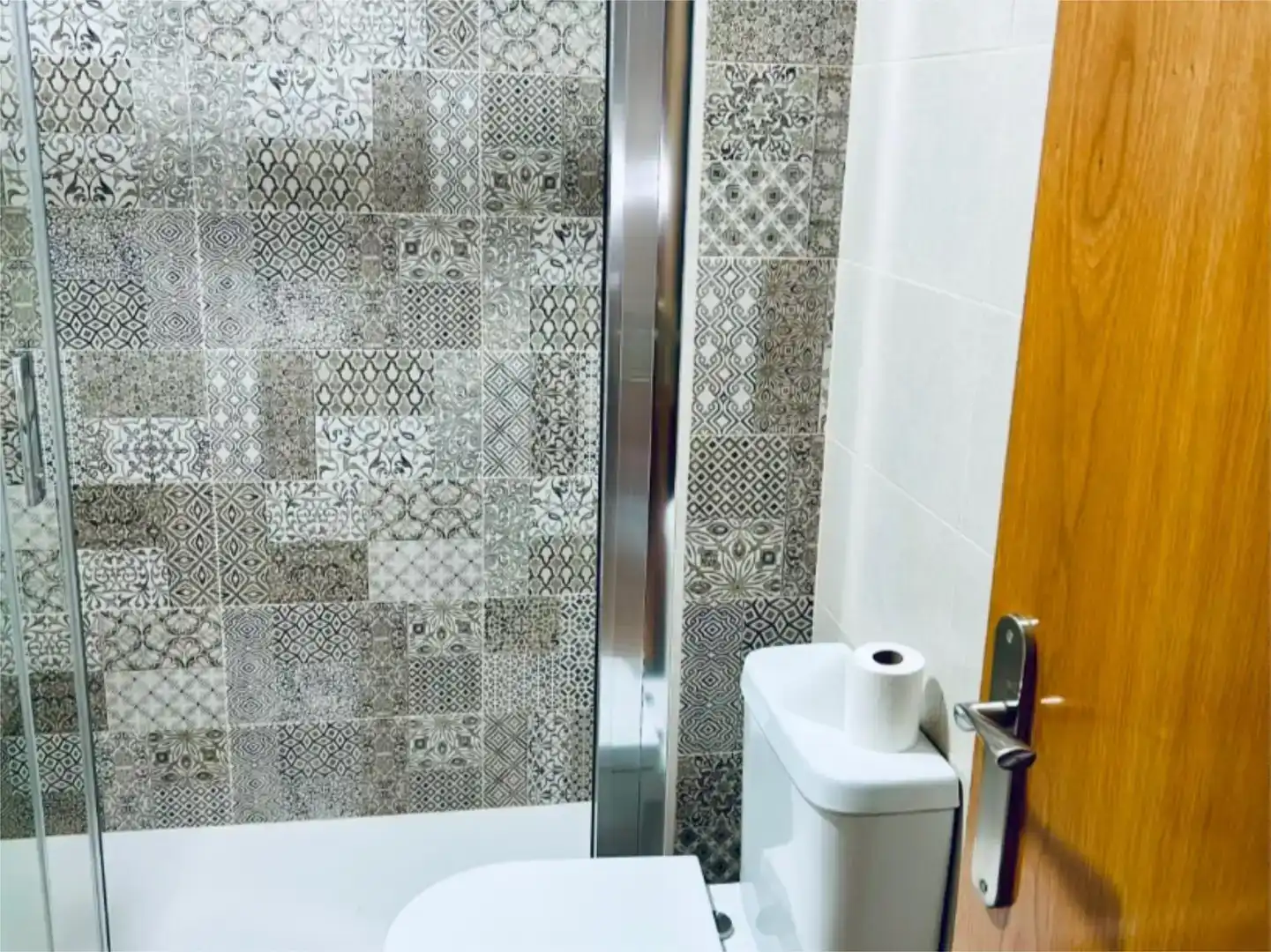 Bathroom of Flat for share in Cerro - Amate