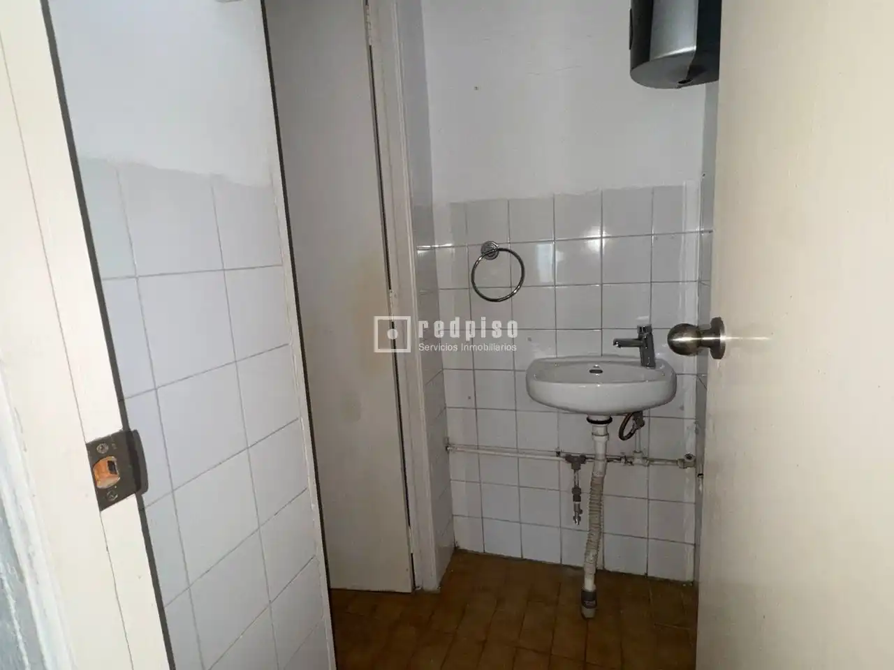 Bathroom of Commercial properties for sale in Santa Cruz de Tenerife