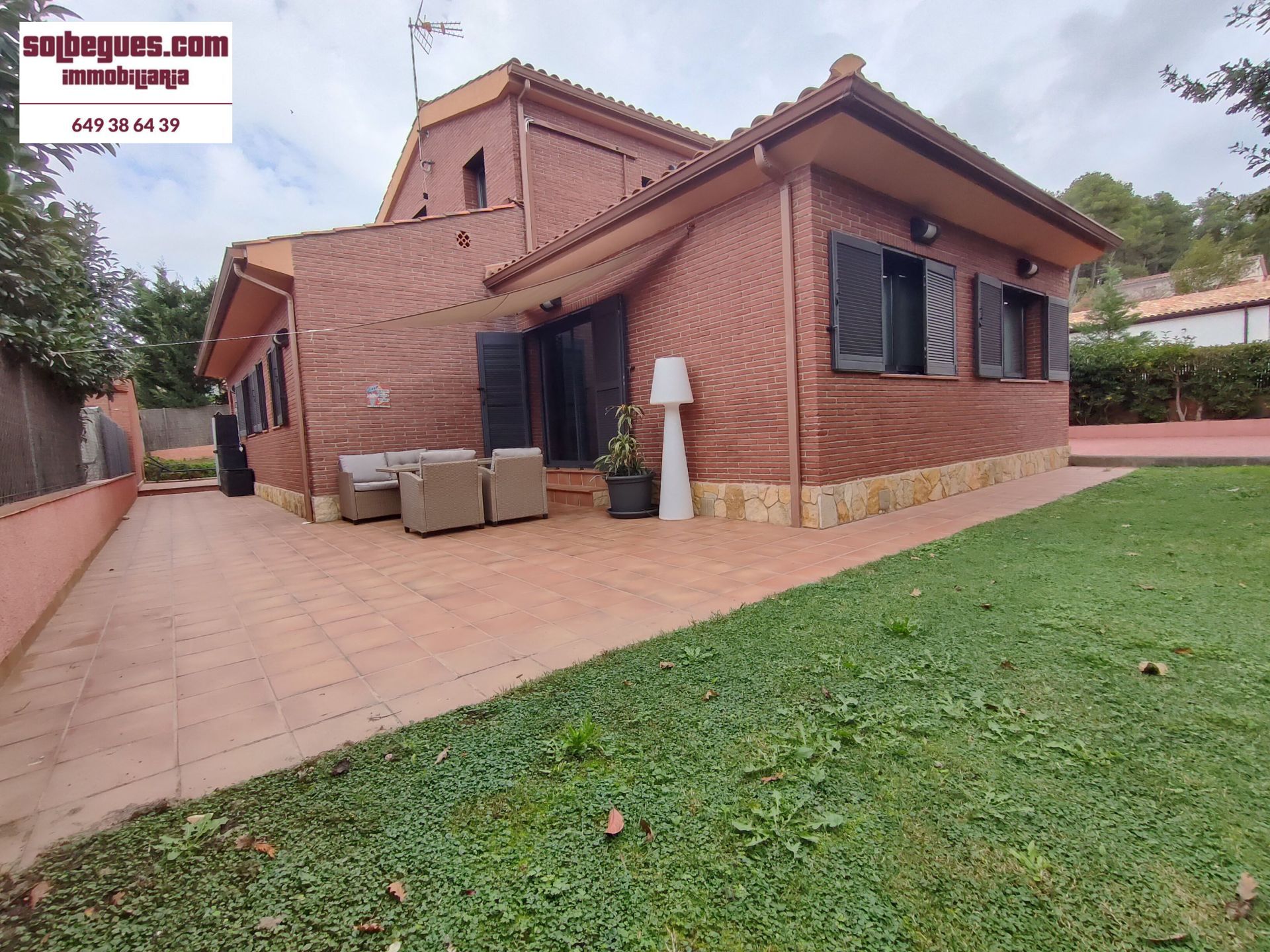 Vista exterior de Casa o chalet en venta en Begues con Aire acondicionado, Calefacción y Jardín privado