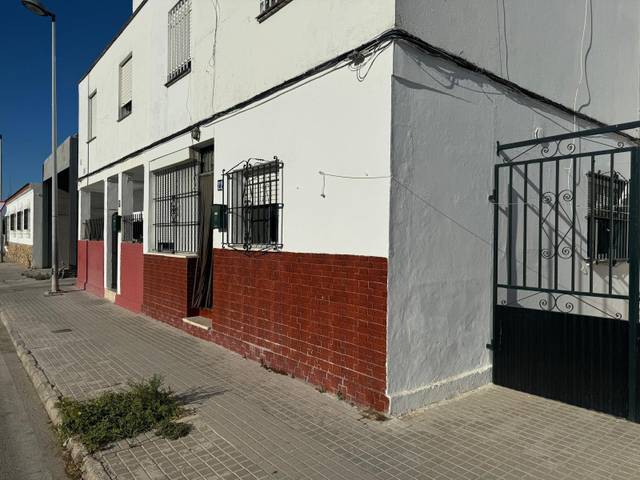 Piso en Venta en Bonanza - Avda de Huelva - Barrio Andalucia